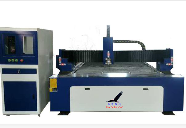 1530 Fiber Laser cutting machine 